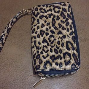 Wristlet